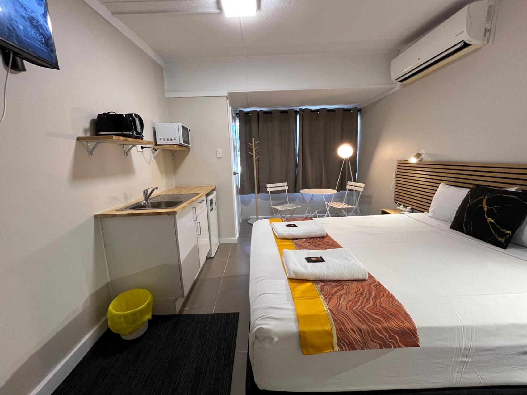 Kalua Motel 번더버그 외부 사진